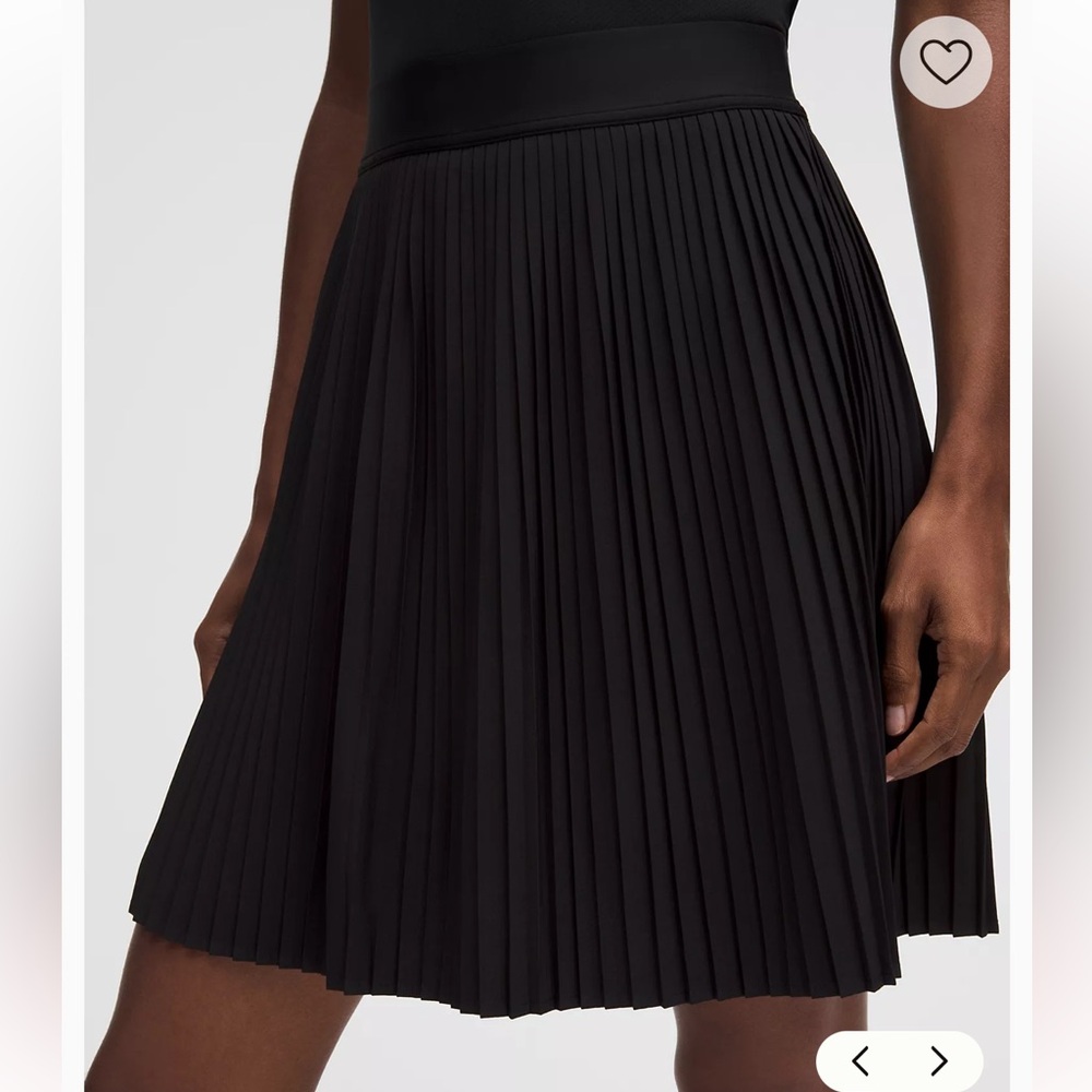 NWT Pleated High-Rise Knee-Length Tennis Skirt